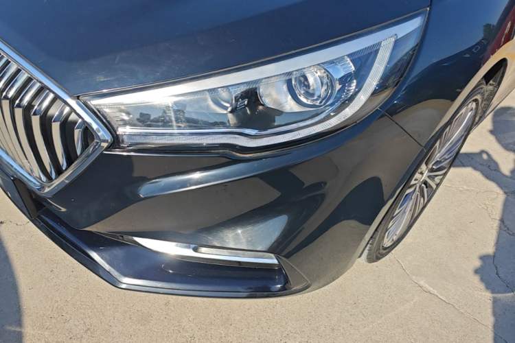 Used Hongqi H5 2022 Classic Model Facelift 1.8T Automatic Smart Connect Flagship Edition Left Front Headlight