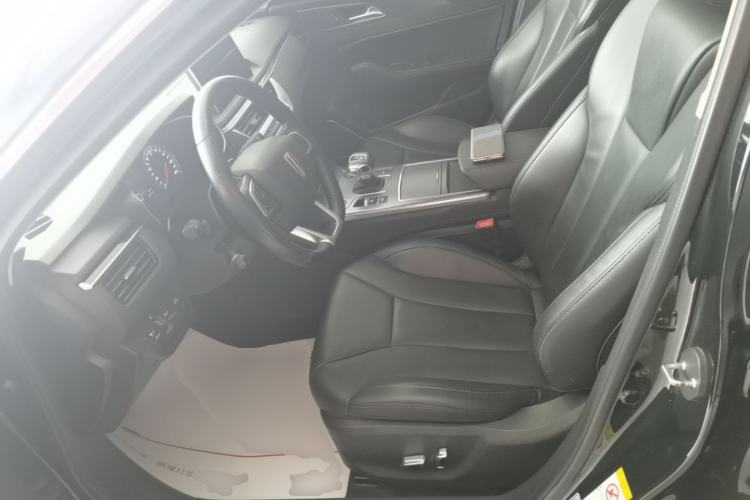 Used Hongqi H5 2022 Classic Model Facelift 1.5T DCT Qiyun Edition Left Front Seat