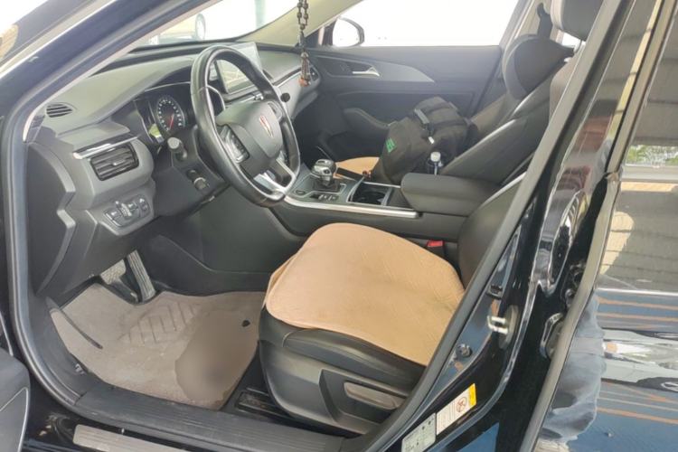 Used Hongqi H5 2022 Classic Model 1.5T DCT Flagship Edition Left Front Seat