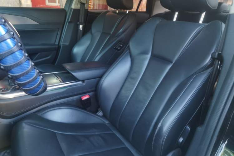 Used Hongqi H5 2022 Classic Model 1.8T Automatic Smart Connect Flagship Edition Left Front Seat