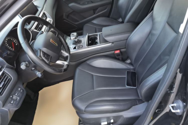 Used Hongqi H5 2022 Classic Model Facelift 1.5T DCT Qiyun Edition Left Front Seat