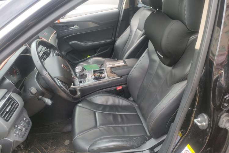 Used Hongqi H5 2022 Classic Model 1.5T DCT Flagship Edition Left Front Seat