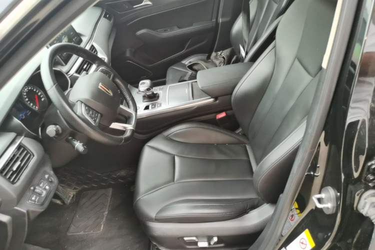 Used Hongqi H5 2022 Classic Model Facelift 1.8T Automatic Smart Connect Flagship Edition Left Front Seat