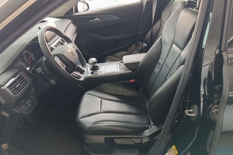 Used Hongqi H5 2022 Classic Model Facelift 1.5T DCT Qiyun Edition Left Front Seat