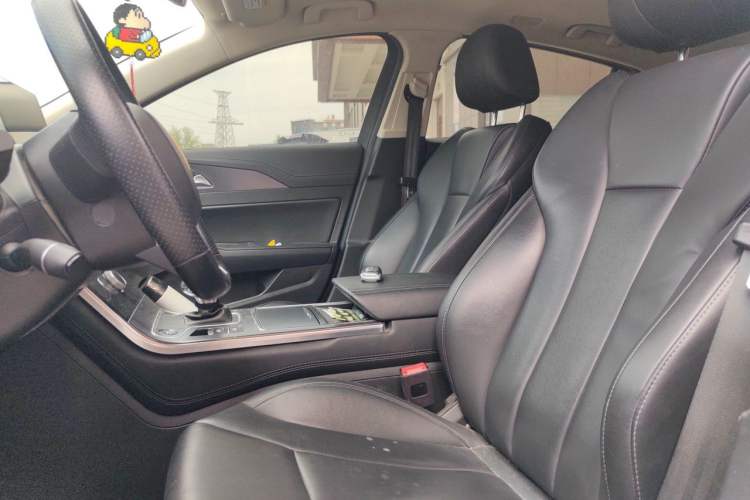 Used Hongqi H5 2022 Classic Model Facelift 1.5T DCT Qiyun Edition Left Front Seat