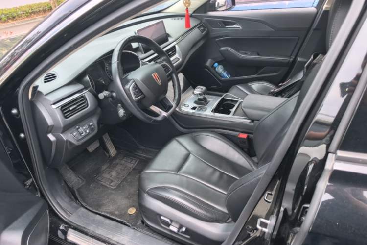 Used Hongqi H5 2022 Classic Model Facelift 1.8T Automatic Smart Connect Flagship Edition Left Front Seat
