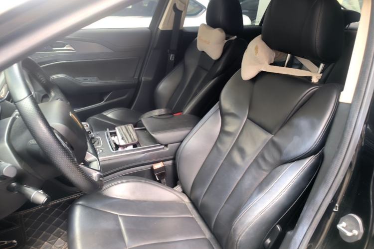 Used Hongqi H5 2022 Classic Model Facelift 1.8T Automatic Smart Connect Flagship Edition Left Front Seat
