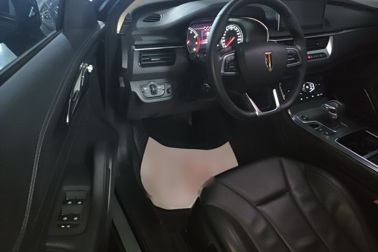 Used Hongqi H5 2022 Classic Model Facelift 1.5T DCT Qiyun Edition Left Front Seat