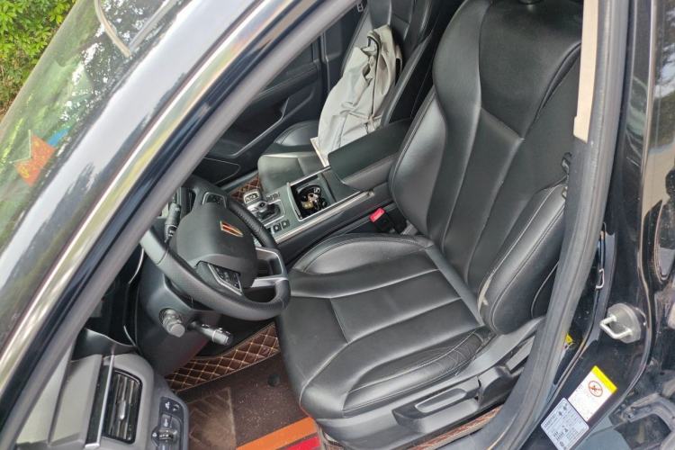Used Hongqi H5 2022 Classic Model Facelift 1.5T DCT Qiyun Edition Left Front Seat