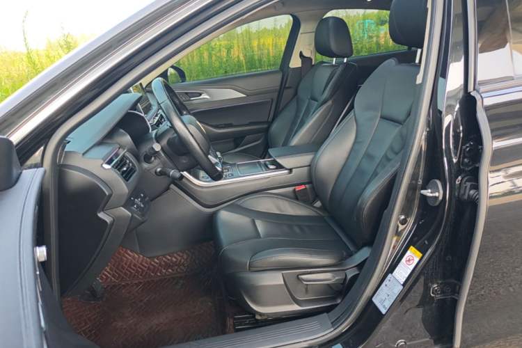 Used Hongqi H5 2022 Classic Model 1.5T DCT Flagship Edition Left Front Seat