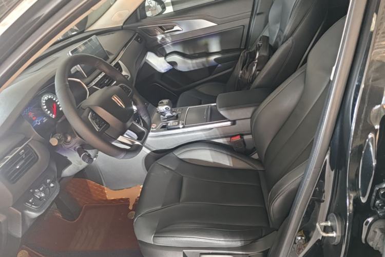 Used Hongqi H5 2022 Classic Model Facelift 1.5T DCT Qiyun Edition Left Front Seat