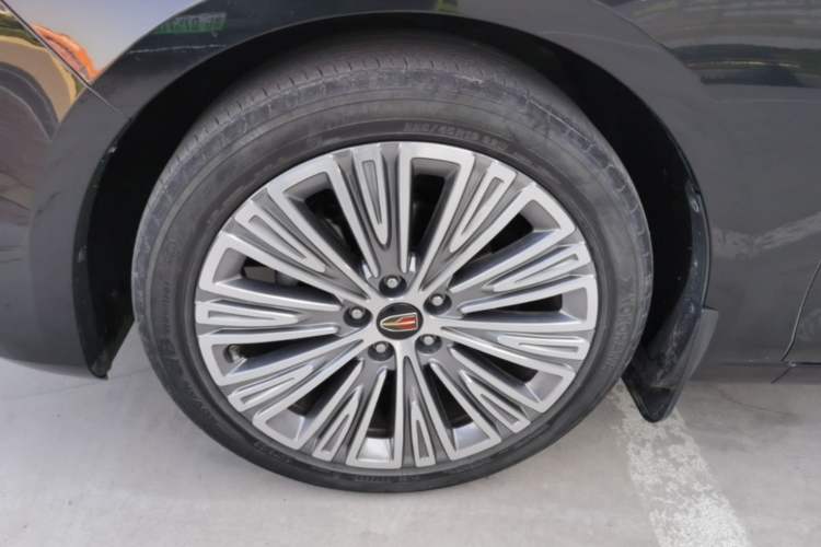 Used Hongqi H5 2022 Classic Model Facelift 1.5T DCT Qiyun Edition Left Front Wheel Hub