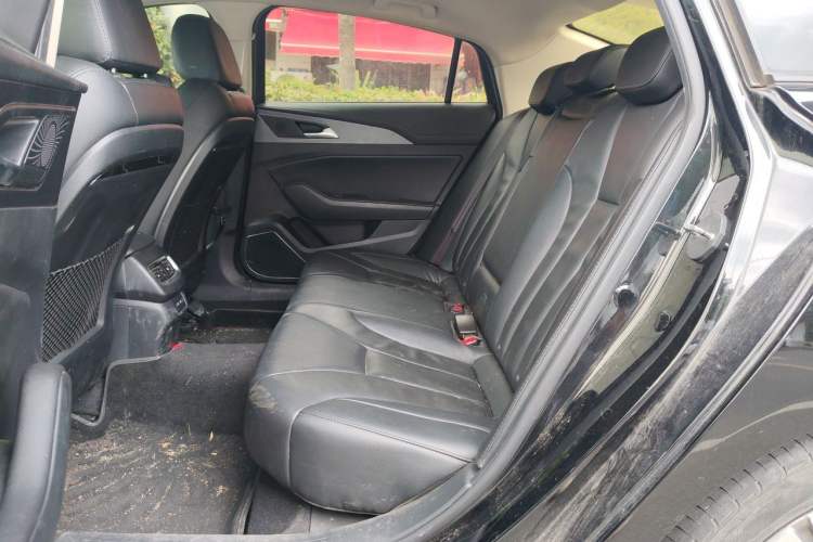 Used Hongqi H5 2022 Classic Model 1.5T DCT Flagship Edition Left Rear Seat