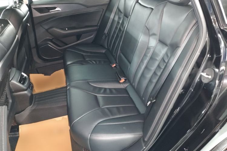 Used Hongqi H5 2022 Classic Model 1.5T DCT Flagship Edition Left Rear Seat