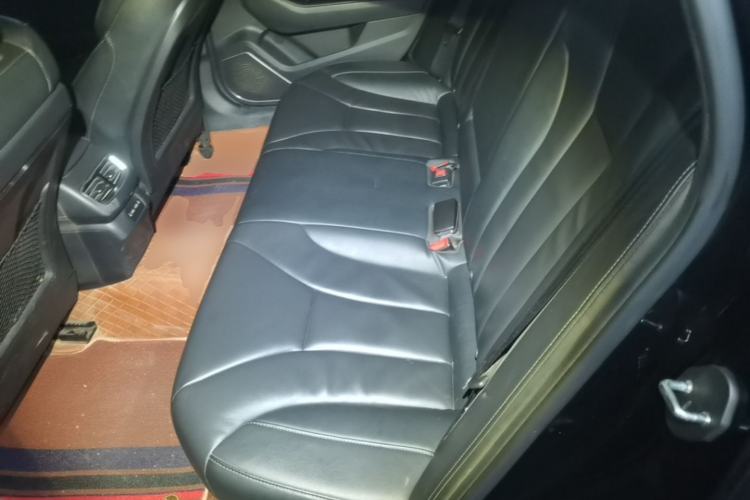 Used Hongqi H5 2022 Classic Model Facelift 1.5T DCT Qiyun Edition Left Rear Seat