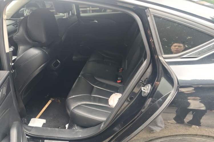 Used Hongqi H5 2022 Classic Model 1.5T DCT Flagship Edition Left Rear Seat