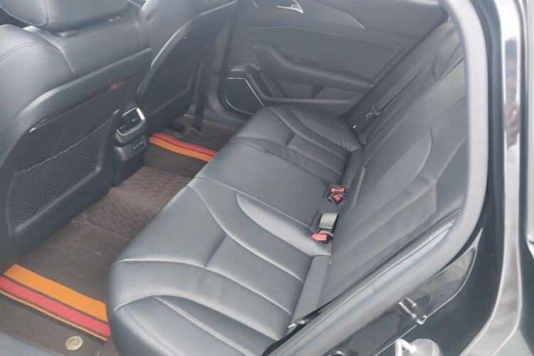 Used Hongqi H5 2022 Classic Model Facelift 1.5T DCT Qiyun Edition Left Rear Seat