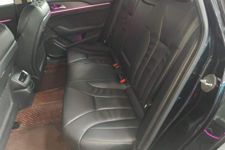 Used Hongqi H5 2022 Classic Model Facelift 1.5T DCT Qiyun Edition Left Rear Seat