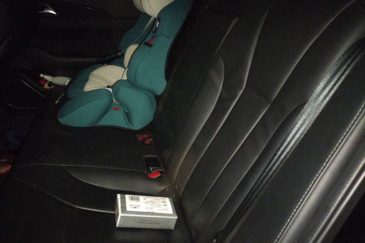 Used Hongqi H5 2022 Classic Model Facelift 1.5T DCT Qiyun Edition Left Rear Seat