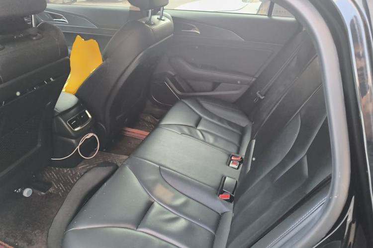 Used Hongqi H5 2022 Classic Model Facelift 1.5T DCT Qiyun Edition Left Rear Seat