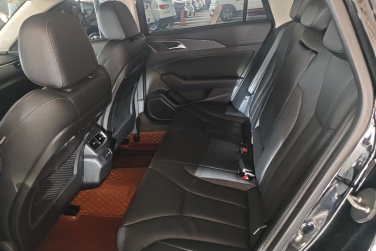 Used Hongqi H5 2022 Classic Model Facelift 1.5T DCT Qiyun Edition Left Rear Seat