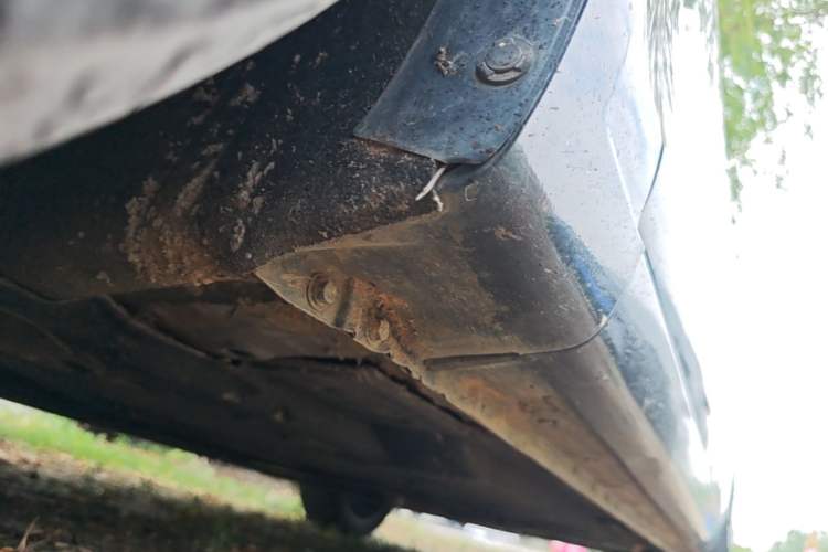 Used Hongqi H5 2022 Classic Model Facelift 1.5T DCT Qiyun Edition Left Side Sill