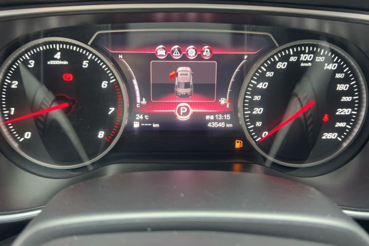 Used Hongqi H5 2022 Classic Model Facelift 1.5T DCT Qiyun Edition Odometer Close Up