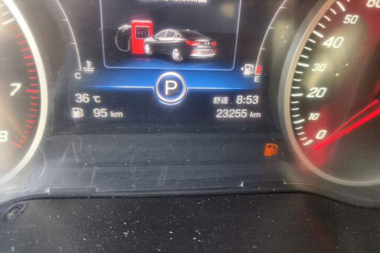 Used Hongqi H5 2022 Classic Model Facelift 1.5T DCT Qiyun Edition Odometer Close Up