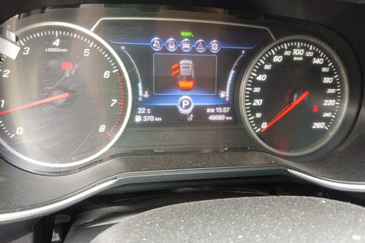 Used Hongqi H5 2022 Classic Model 1.8T Automatic Smart Connect Flagship Edition Odometer Close Up