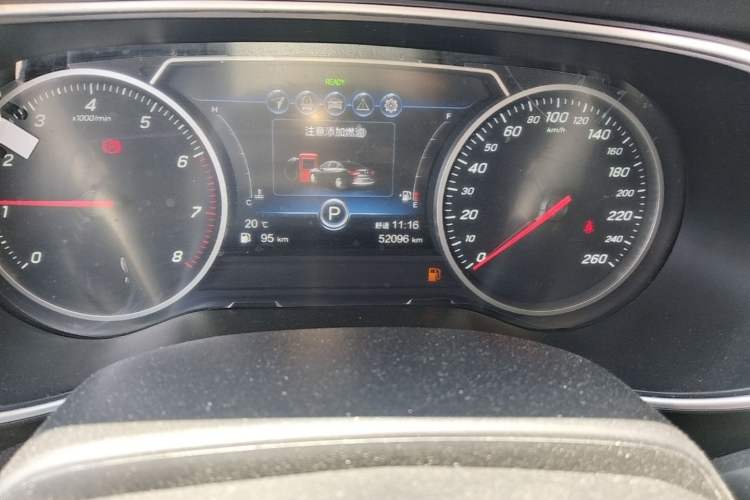 Used Hongqi H5 2022 Classic Model 1.8T Automatic Smart Connect Flagship Edition Odometer Close Up