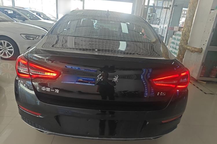 Used Hongqi H5 2022 Classic Model Facelift 1.8T Automatic Smart Connect Flagship Edition Rear