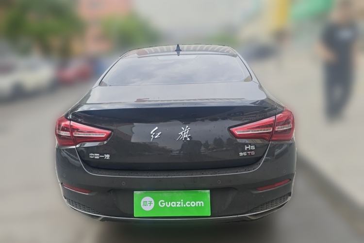 Used Hongqi H5 2022 Classic Model 1.8T Automatic Smart Connect Flagship Edition Rear