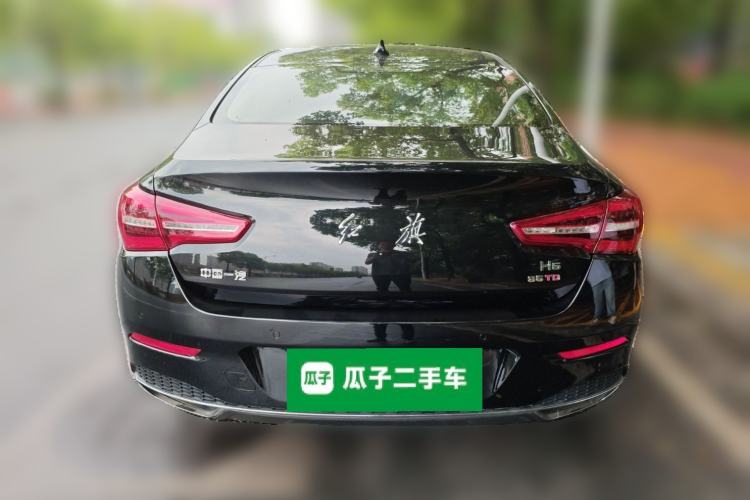 Used Hongqi H5 2022 Classic Model 1.8T Automatic Smart Connect Flagship Edition Rear