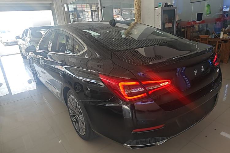 Used Hongqi H5 2022 Classic Model Facelift 1.8T Automatic Smart Connect Flagship Edition Rear Left 45 Deg