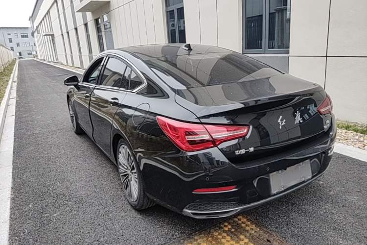 Used Hongqi H5 2022 Classic Model Facelift 1.8T Automatic Smart Connect Flagship Edition Rear Left 45 Deg
