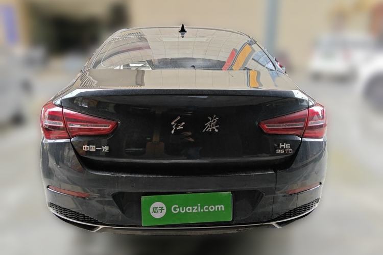 Used Hongqi H5 2022 Classic Model 1.8T Automatic Smart Connect Flagship Edition Rear