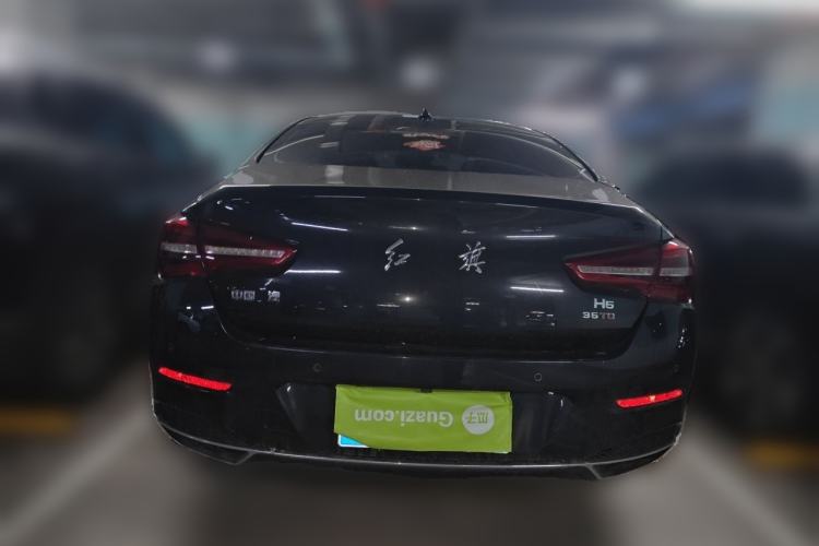 Used Hongqi H5 2022 Classic Model Facelift 1.8T Automatic Smart Connect Flagship Edition Rear