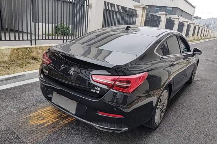 Used Hongqi H5 2022 Classic Model Facelift 1.8T Automatic Smart Connect Flagship Edition Rear Right 45 Deg