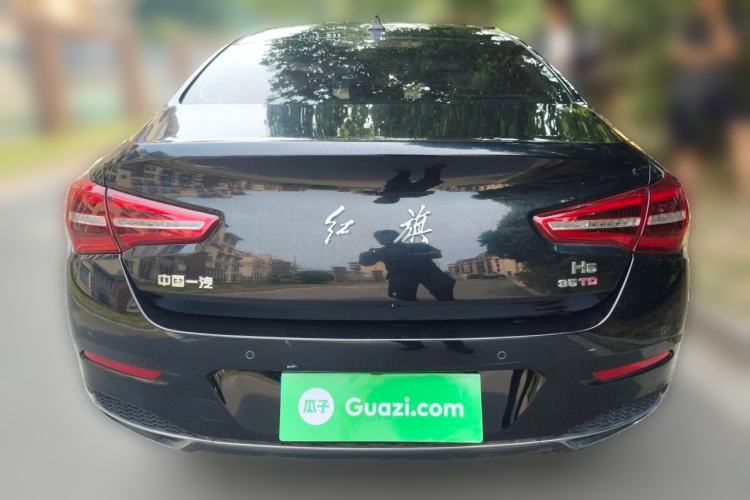 Used Hongqi H5 2022 Classic Model 1.8T Automatic Smart Connect Flagship Edition Rear