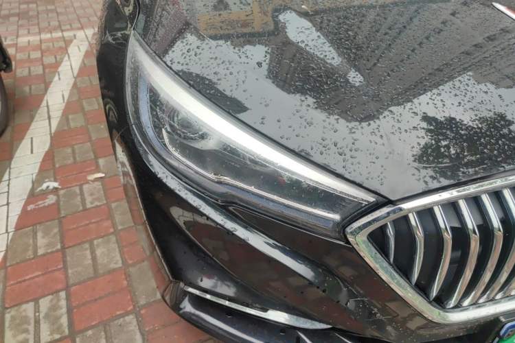 Used Hongqi H5 2022 Classic Model Facelift 1.5T DCT Qiyun Edition Right Front Headlight