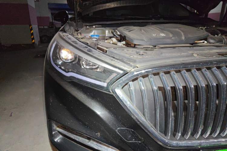 Used Hongqi H5 2022 Classic Model Facelift 1.5T DCT Qiyun Edition Right Front Headlight
