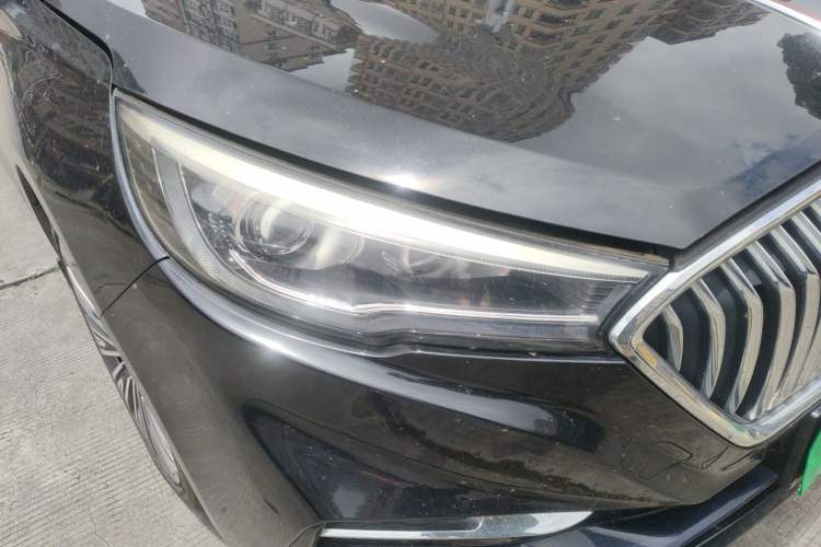 Used Hongqi H5 2022 Classic Model 1.5T DCT Flagship Edition Right Front Headlight