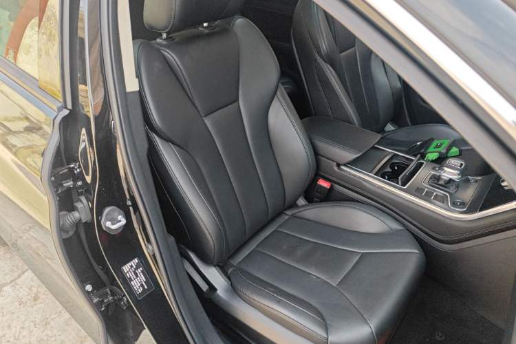 Used Hongqi H5 2022 Classic Model Facelift 1.5T DCT Qiyun Edition Right Front Seat