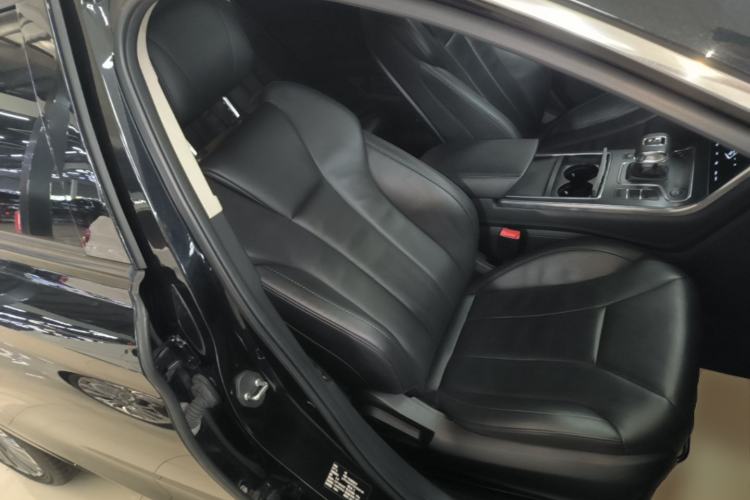 Used Hongqi H5 2022 Classic Model Facelift 1.5T DCT Qiyun Edition Right Front Seat