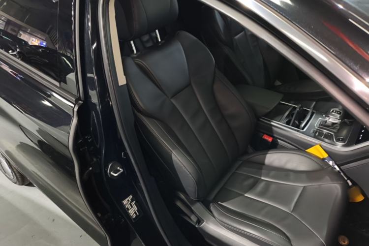 Used Hongqi H5 2022 Classic Model Facelift 1.5T DCT Qiyun Edition Right Front Seat