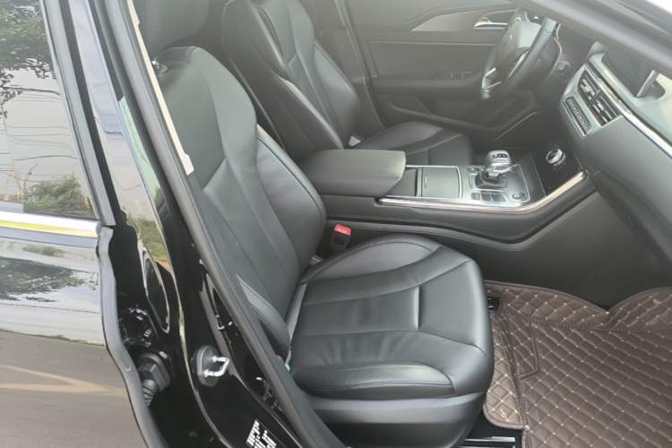 Used Hongqi H5 2022 Classic Model Facelift 1.5T DCT Qiyun Edition Right Front Seat