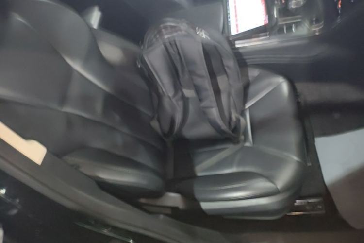 Used Hongqi H5 2022 Classic Model 1.5T DCT Flagship Edition Right Front Seat