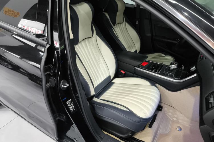 Used Hongqi H5 2022 Classic Model Facelift 1.5T DCT Qiyun Edition Right Front Seat