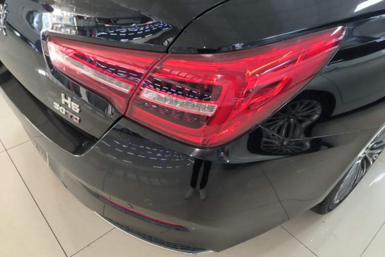 Used Hongqi H5 2022 Classic Model Facelift 1.5T DCT Qiyun Edition Right Rear Taillight