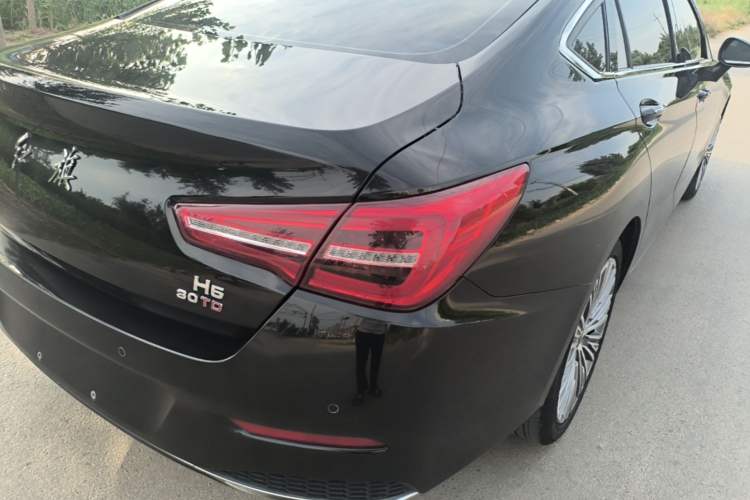 Used Hongqi H5 2022 Classic Model Facelift 1.5T DCT Qiyun Edition Right Rear Taillight